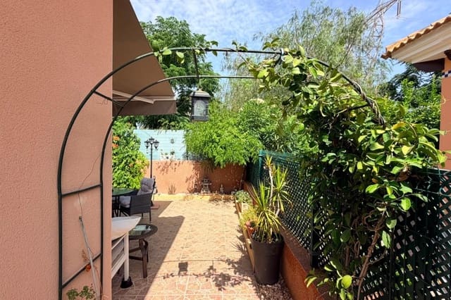 3 soveværelse Villa til salg i Los Montesinos med swimmingpool - € 315.000 (Ref: 9999613)