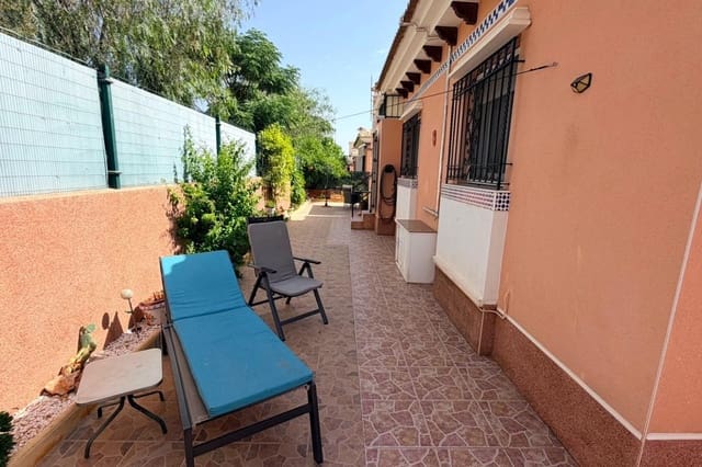 3 soveværelse Villa til salg i Los Montesinos med swimmingpool - € 315.000 (Ref: 9999613)
