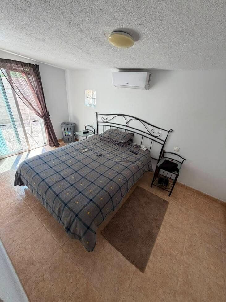2 soveværelse Villa til salg i Orihuela Costa med swimmingpool garage - € 315.000 (Ref: 9999614)