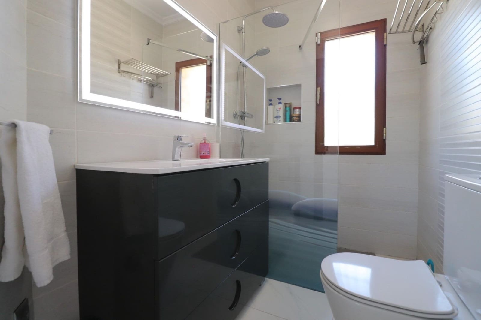 3 soverom Villa til salgs i Formentera del Segura med svømmebasseng - € 425 000 (Ref: 9999615)