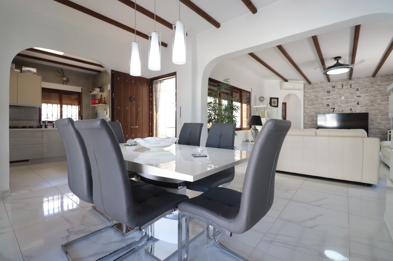 3 soverom Villa til salgs i Formentera del Segura med svømmebasseng - € 425 000 (Ref: 9999615)