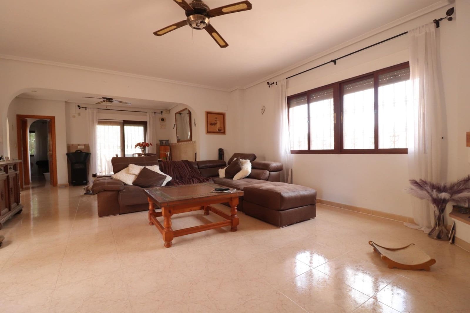 3 bedroom Villa for sale in Formentera del Segura with pool - € 365,000 (Ref: 9999616)