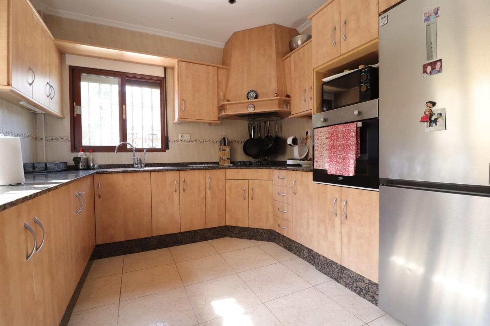 3 bedroom Villa for sale in Formentera del Segura with pool - € 365,000 (Ref: 9999616)