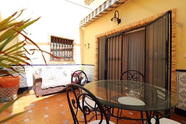 3 bedroom Villa for sale in Formentera del Segura with pool - € 365,000 (Ref: 9999616)