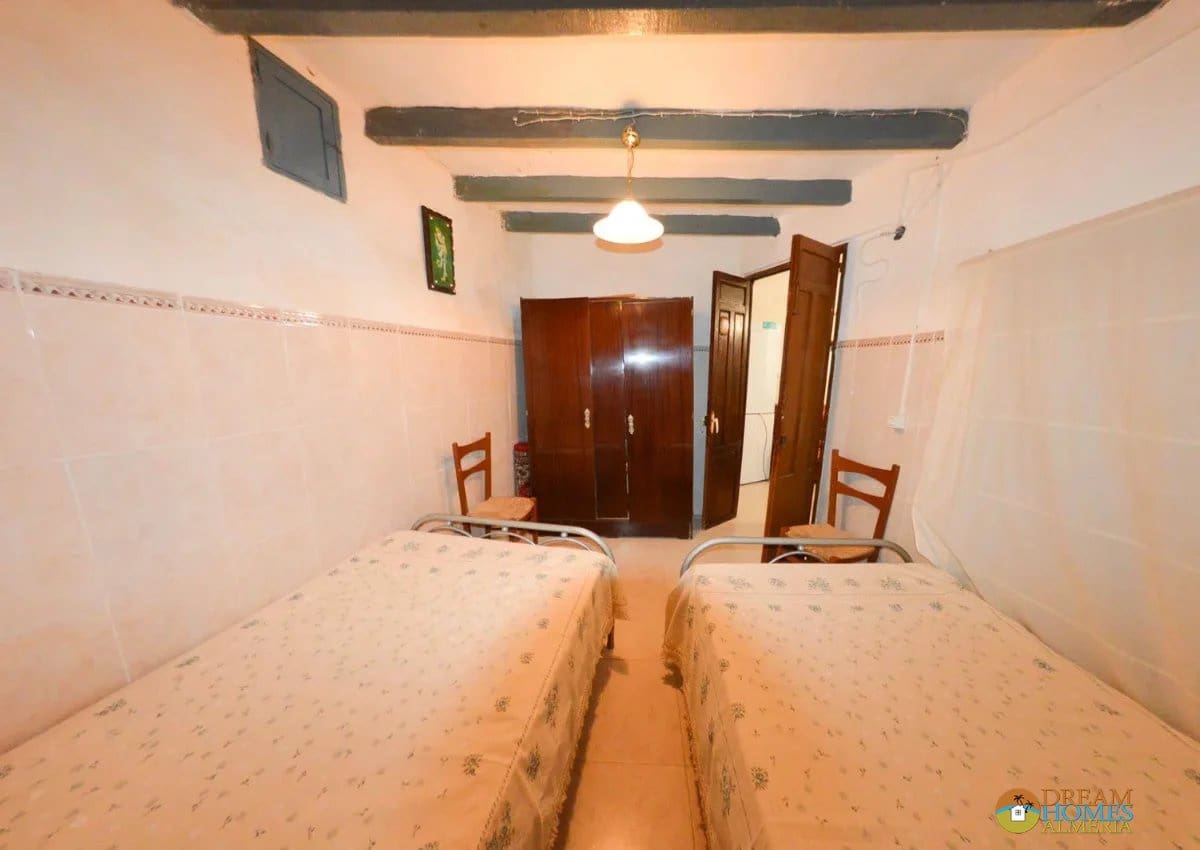 5 bedroom Townhouse for sale in Zurgena - € 125,000 (Ref: 10014284)