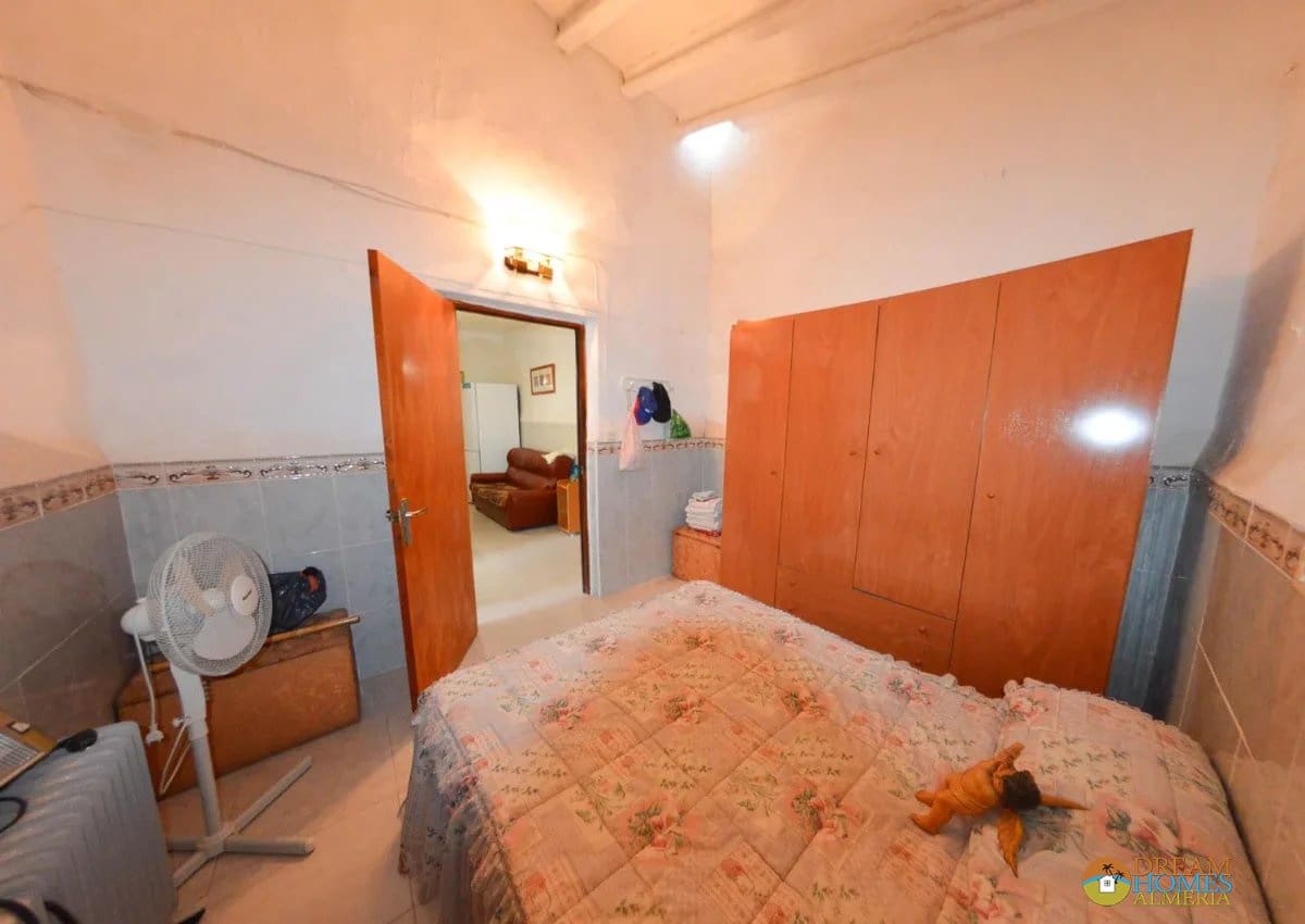 5 bedroom Townhouse for sale in Zurgena - € 125,000 (Ref: 10014284)