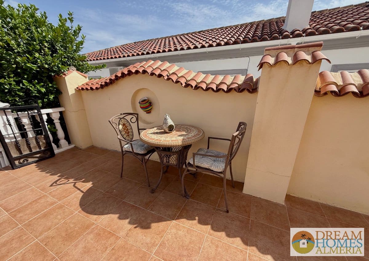 3 bedroom Villa for sale in Arboleas with pool - € 375,000 (Ref: 10016690)