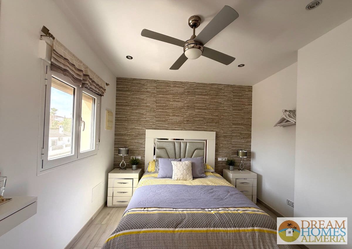 3 bedroom Villa for sale in Arboleas with pool - € 375,000 (Ref: 10016690)