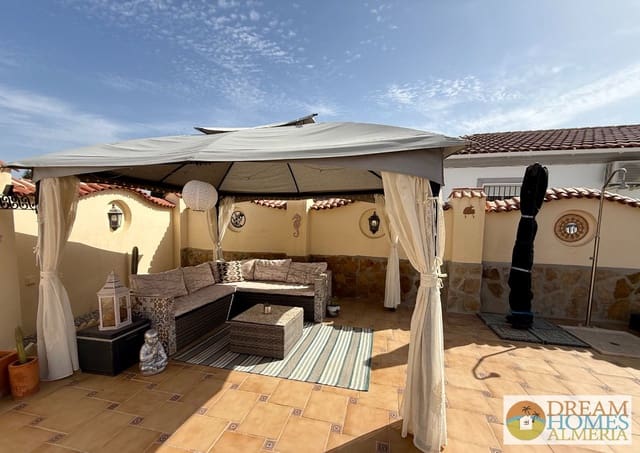 3 bedroom Villa for sale in Arboleas with pool - € 375,000 (Ref: 10016690)