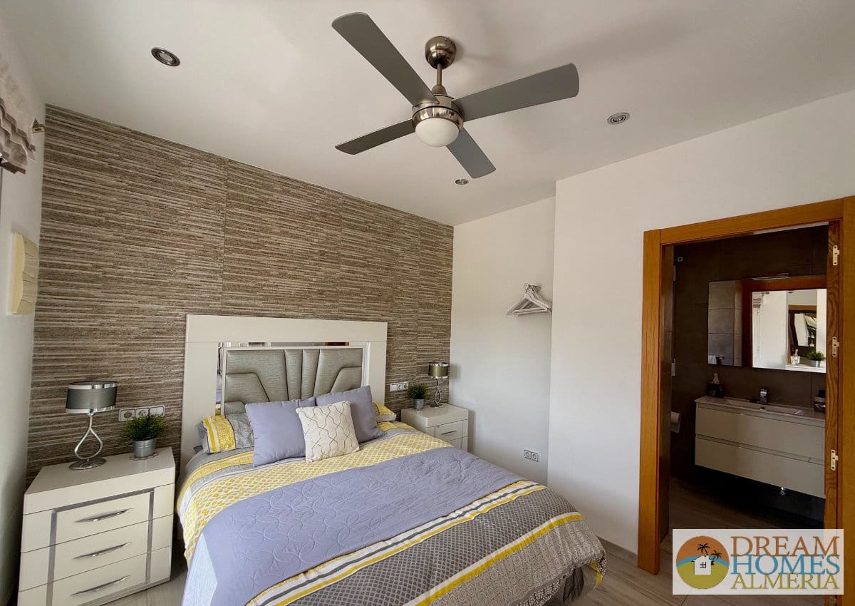 3 bedroom Villa for sale in Arboleas with pool - € 375,000 (Ref: 10016690)