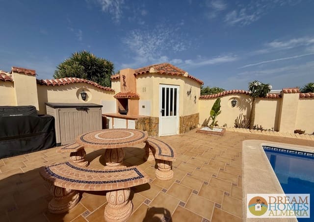 3 bedroom Villa for sale in Arboleas with pool - € 375,000 (Ref: 10016690)