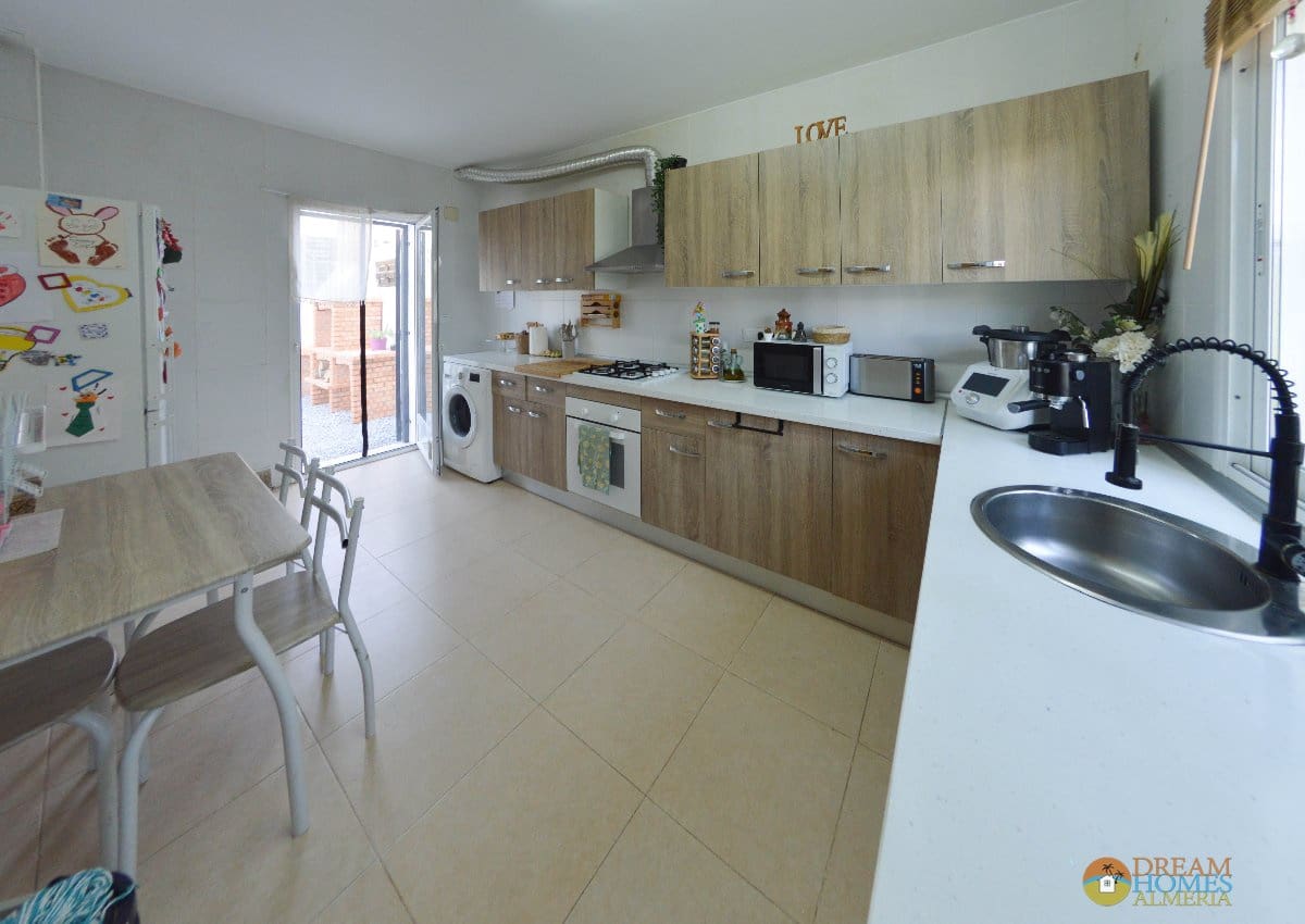 3 quarto Apartamento para venda em La Alfoquia com piscina - 190 000 € (Ref: 10019718)
