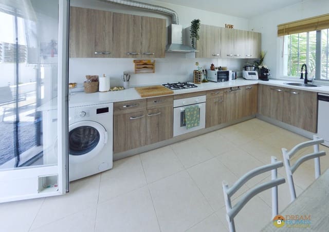 3 quarto Apartamento para venda em La Alfoquia, Zurgena com piscina - 190 000 € (Ref: 10019718)