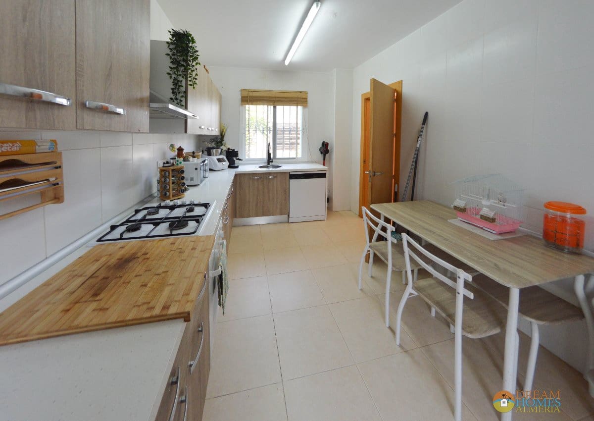 3 quarto Apartamento para venda em La Alfoquia com piscina - 190 000 € (Ref: 10019718)