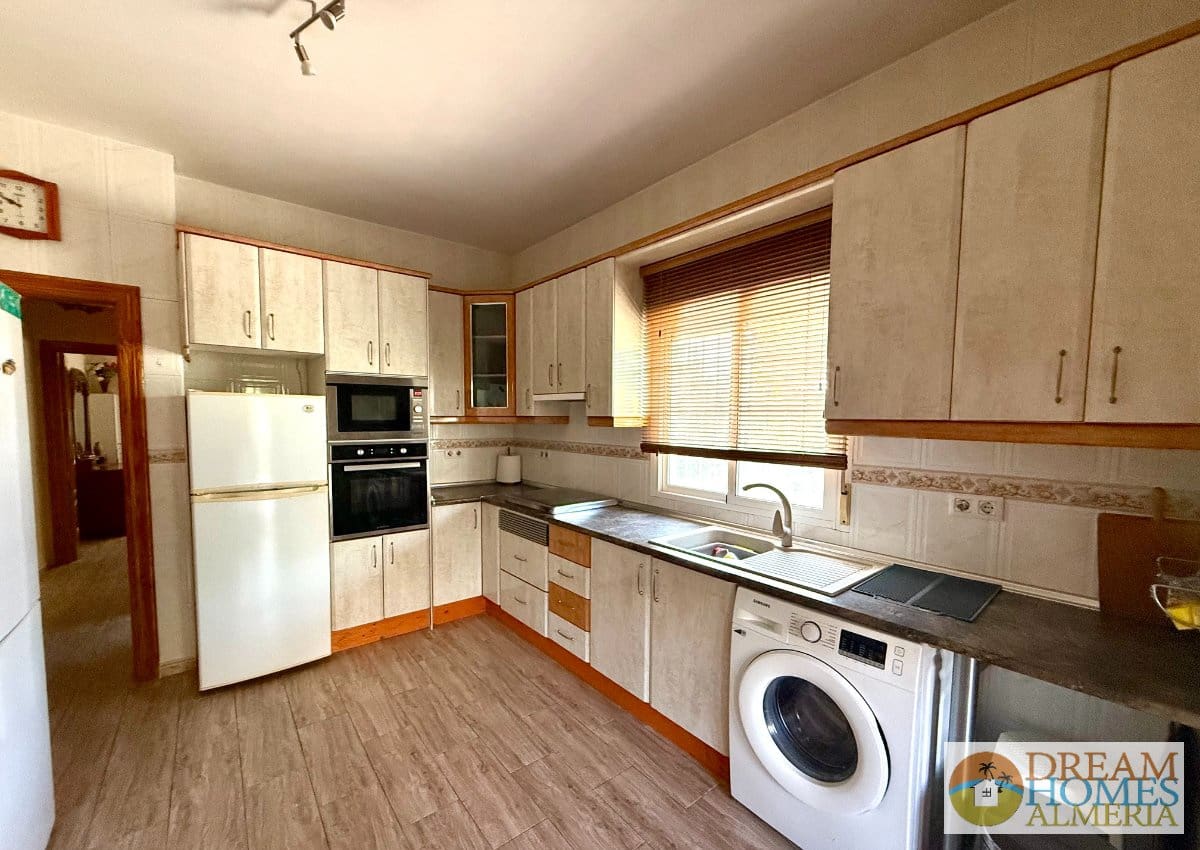3 quarto Moradia para venda em Arboleas com piscina - 255 000 € (Ref: 10023316)