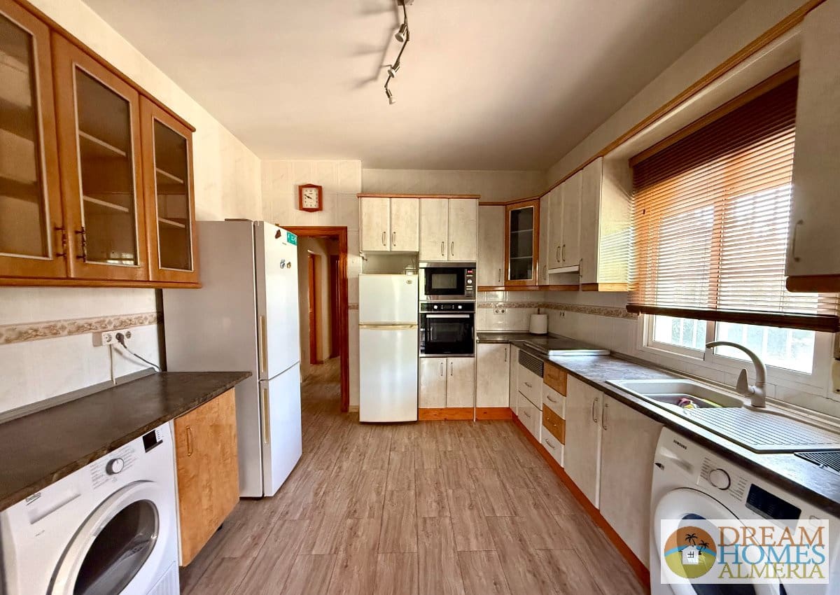 3 quarto Moradia para venda em Arboleas com piscina - 255 000 € (Ref: 10023316)