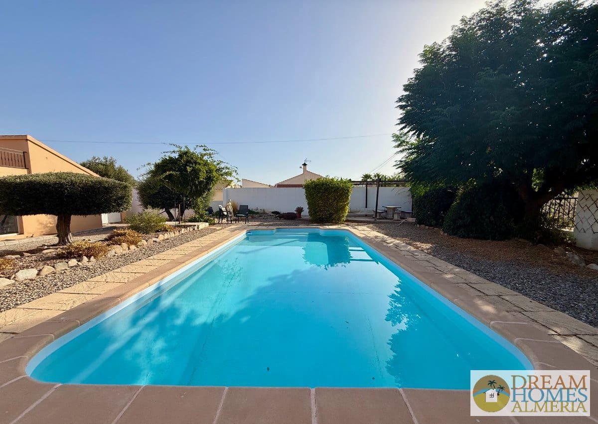 3 chambre Villa/Maison à vendre à Arboleas avec piscine - 275 000 € (Ref: 10024849)