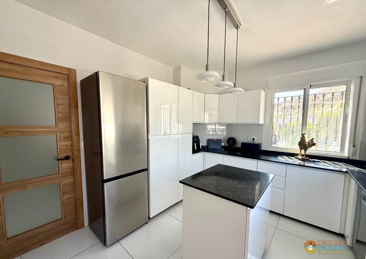 4 slaapkamer Villa te koop in Arboleas met zwembad - € 375.000 (Ref: 10033103)