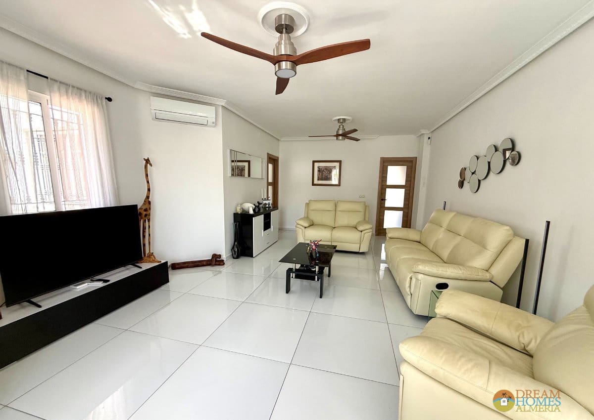 4 slaapkamer Villa te koop in Arboleas met zwembad - € 375.000 (Ref: 10033103)