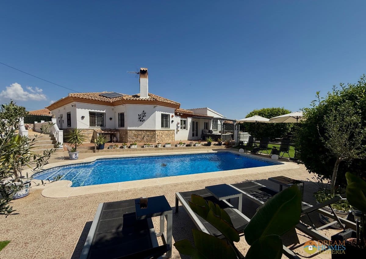 4 slaapkamer Villa te koop in Arboleas met zwembad - € 375.000 (Ref: 10033103)