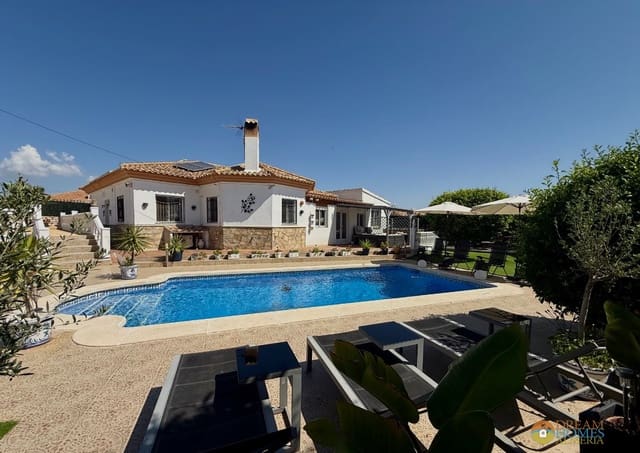 4 camera da letto Villa in vendita in Arboleas con piscina - 375.000 € (Rif: 10033103)