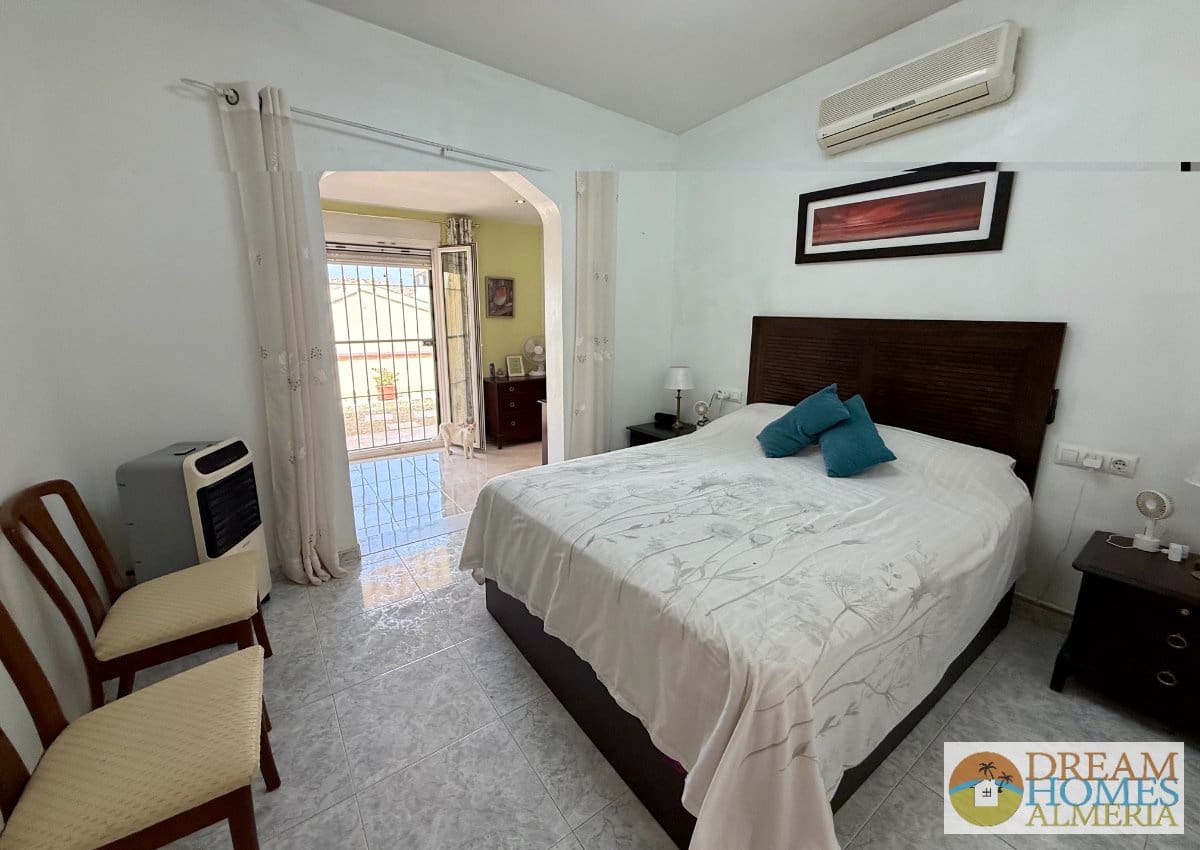2 Zimmer Villa zu verkaufen in Arboleas mit Pool - 264.500 € (Ref: 10033104)