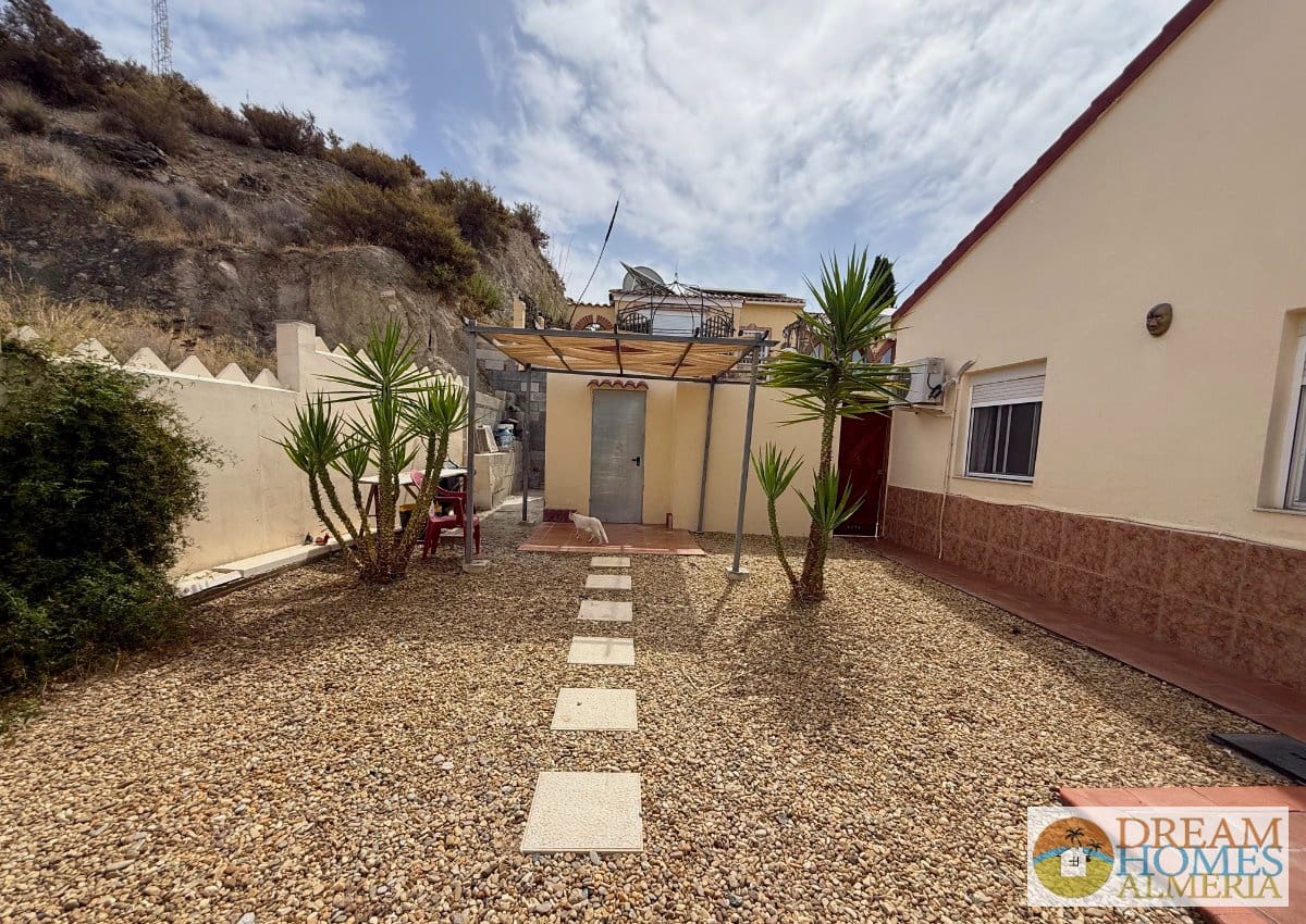 2 Zimmer Villa zu verkaufen in Arboleas mit Pool - 264.500 € (Ref: 10033104)