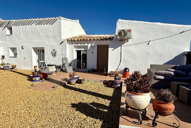 3 bedroom Finca/Country House for sale in Zurgena - € 195,000 (Ref: 10033341)