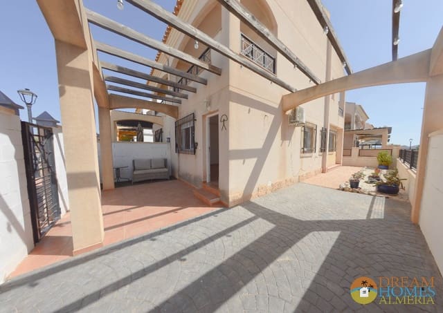 3 soverom Leilighet til salgs i La Alfoquia, Zurgena med svømmebasseng - € 155 000 (Ref: 10035985)