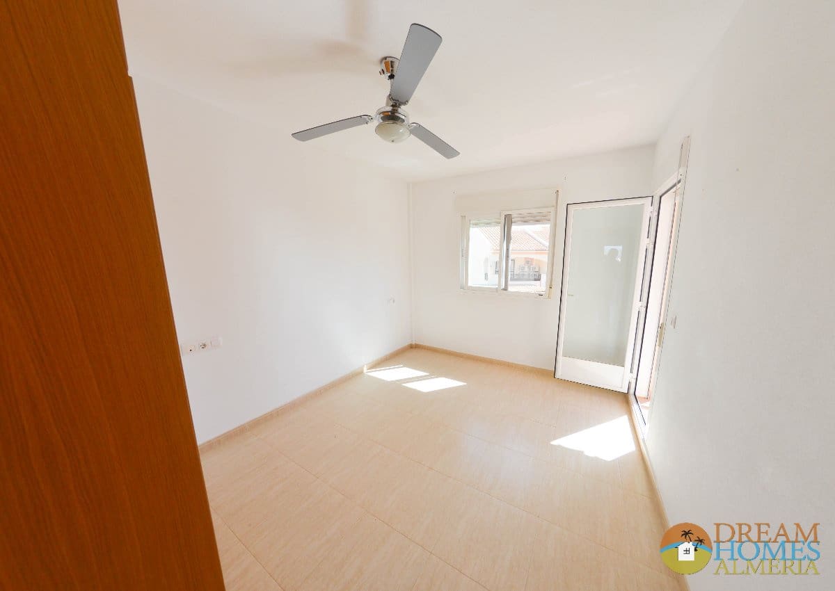 3 slaapkamer Appartement te koop in La Alfoquia met zwembad - € 149.900 (Ref: 10035986)