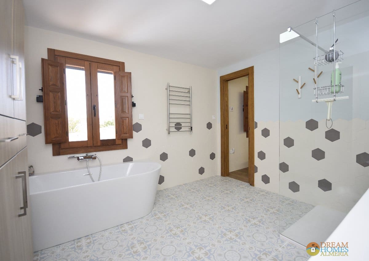 3 bedroom Finca/Country House for sale in Albox with pool - € 374,995 (Ref: 10060919)