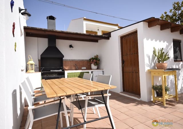 3 soveværelse Finca/Landehus til salg i Albox med swimmingpool - € 374.995 (Ref: 10060919)