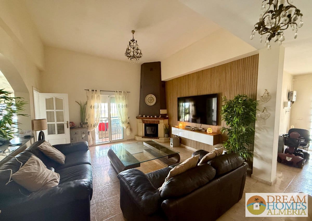 5 slaapkamer Villa te koop in Arboleas met zwembad - € 295.000 (Ref: 10063002)