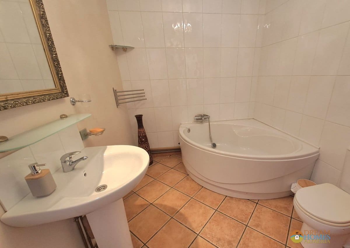 3 sypialnia Dom blizniak na sprzedaż w La Rabita - 188 000 € (Ref: 10063003)