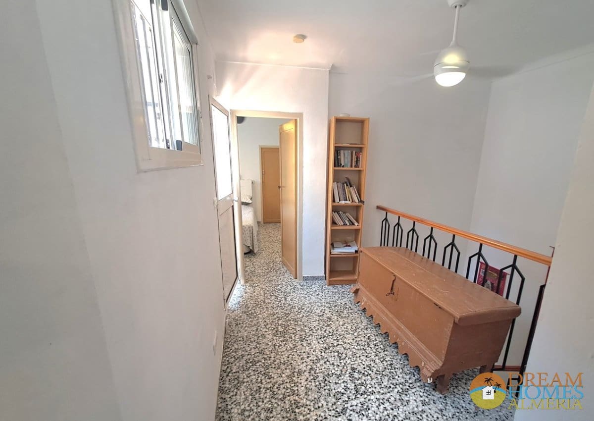 Casa de 3 habitaciones en Cuevas de San Marcos en venta - 55.000 € (Ref: 10074747)
