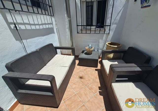 Casa de 3 habitaciones en Cuevas de San Marcos en venta - 55.000 € (Ref: 10074747)