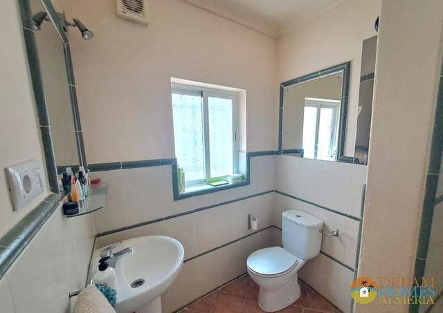 Casa de 3 habitaciones en Cuevas de San Marcos en venta - 55.000 € (Ref: 10074747)