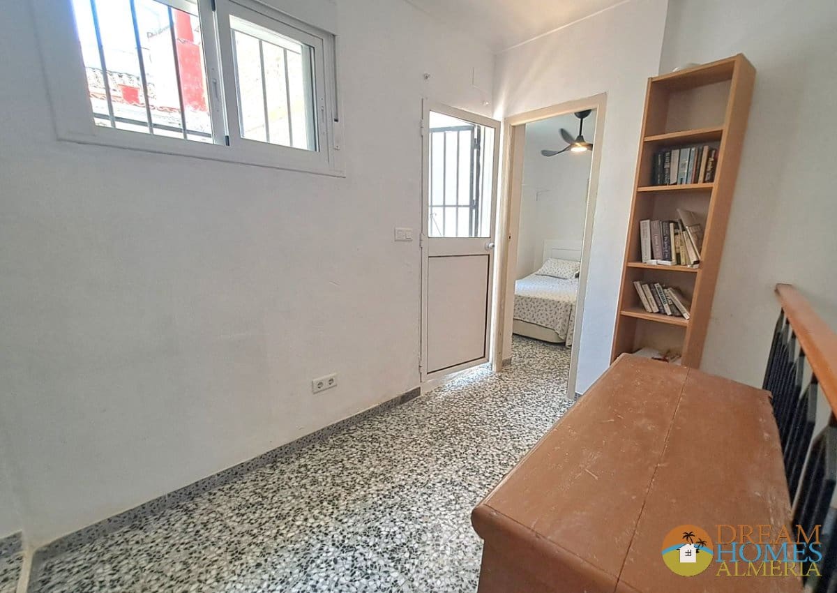 Casa de 3 habitaciones en Cuevas de San Marcos en venta - 55.000 € (Ref: 10074747)