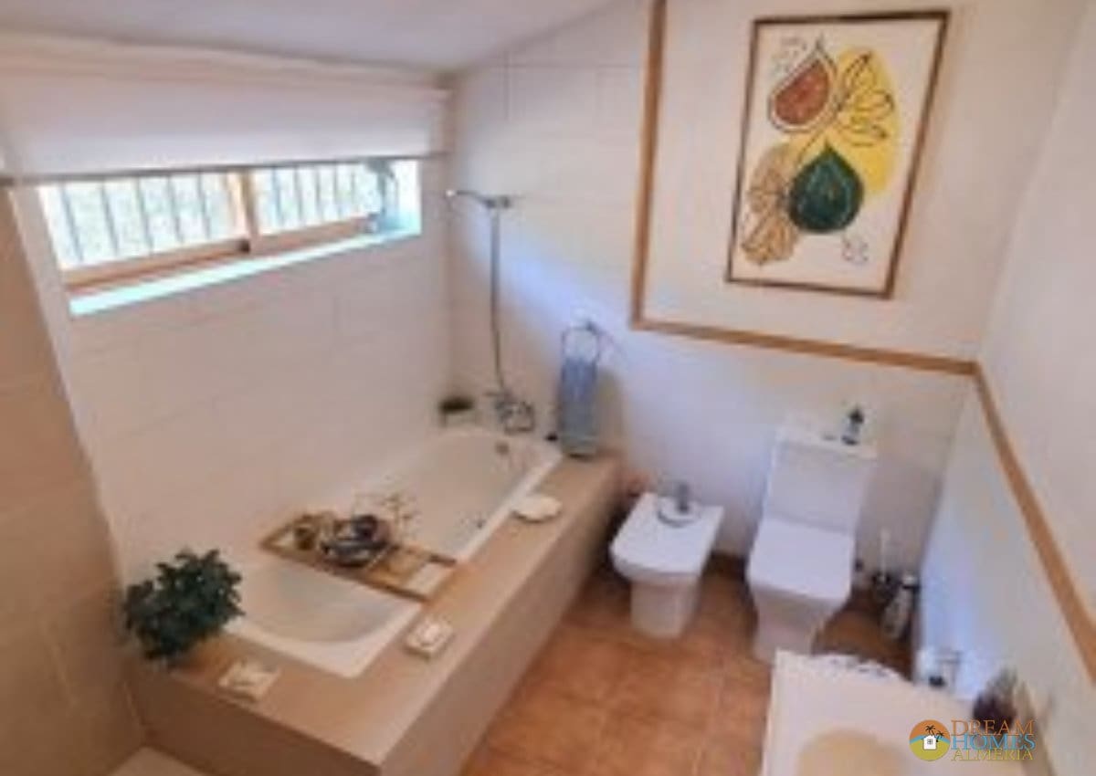 4 Zimmer Finca/Landgut zu verkaufen in Alcala la Real mit Pool - 215.000 € (Ref: 10079834)