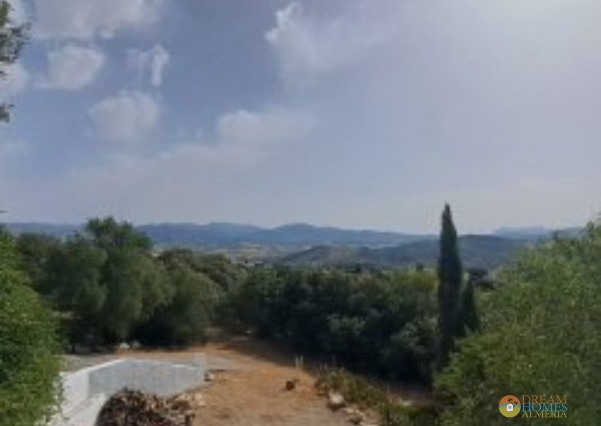 4 Zimmer Finca/Landgut zu verkaufen in Alcala la Real mit Pool - 215.000 € (Ref: 10079834)