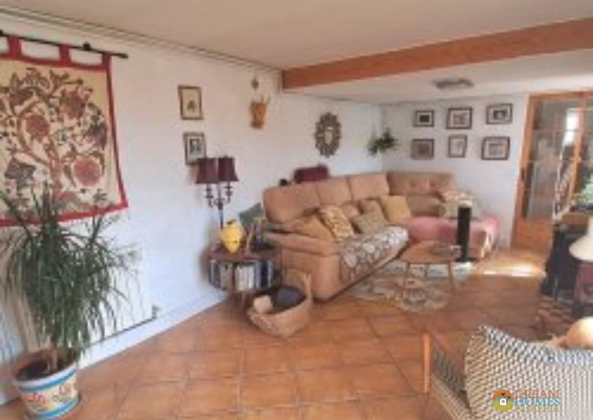 4 Zimmer Finca/Landgut zu verkaufen in Alcala la Real mit Pool - 215.000 € (Ref: 10079834)