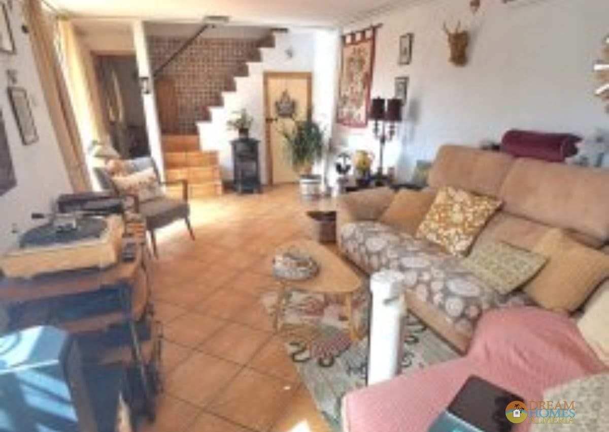 4 Zimmer Finca/Landgut zu verkaufen in Alcala la Real mit Pool - 215.000 € (Ref: 10079834)
