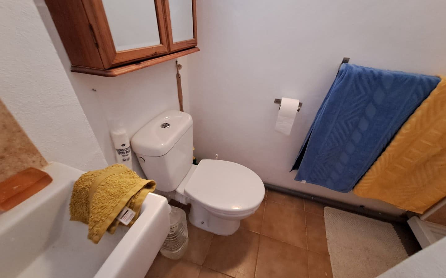 5 bedroom Townhouse for sale in Iznajar with garage - € 130,000 (Ref: 10118147)