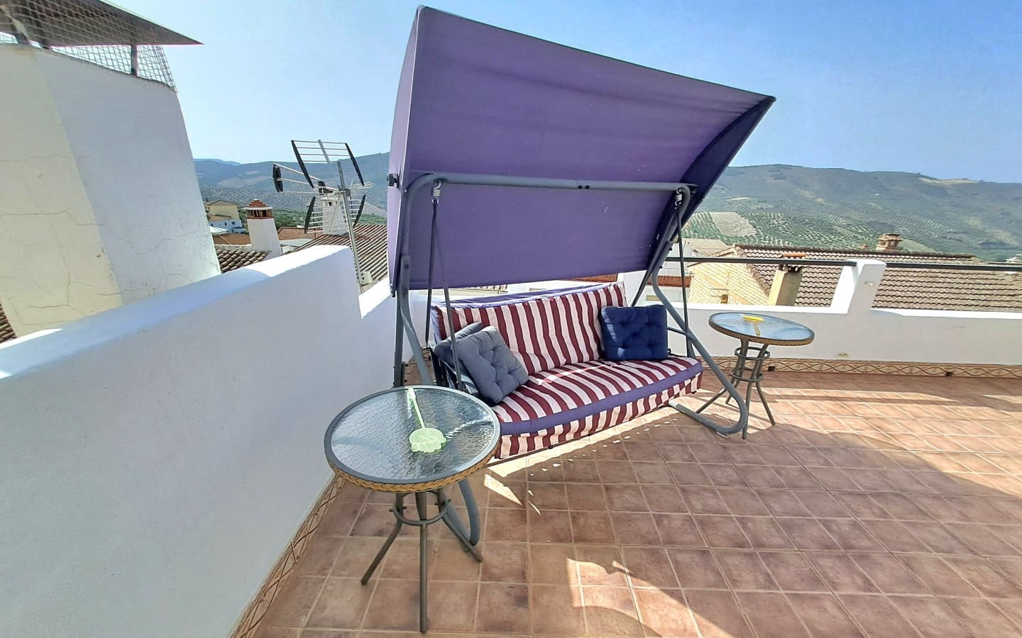 5 bedroom Townhouse for sale in Iznajar with garage - € 130,000 (Ref: 10118147)