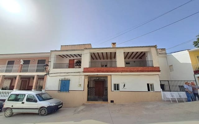 5 quarto Casa em Banda para venda em Iznájar com garagem - 130 000 € (Ref: 10118147)