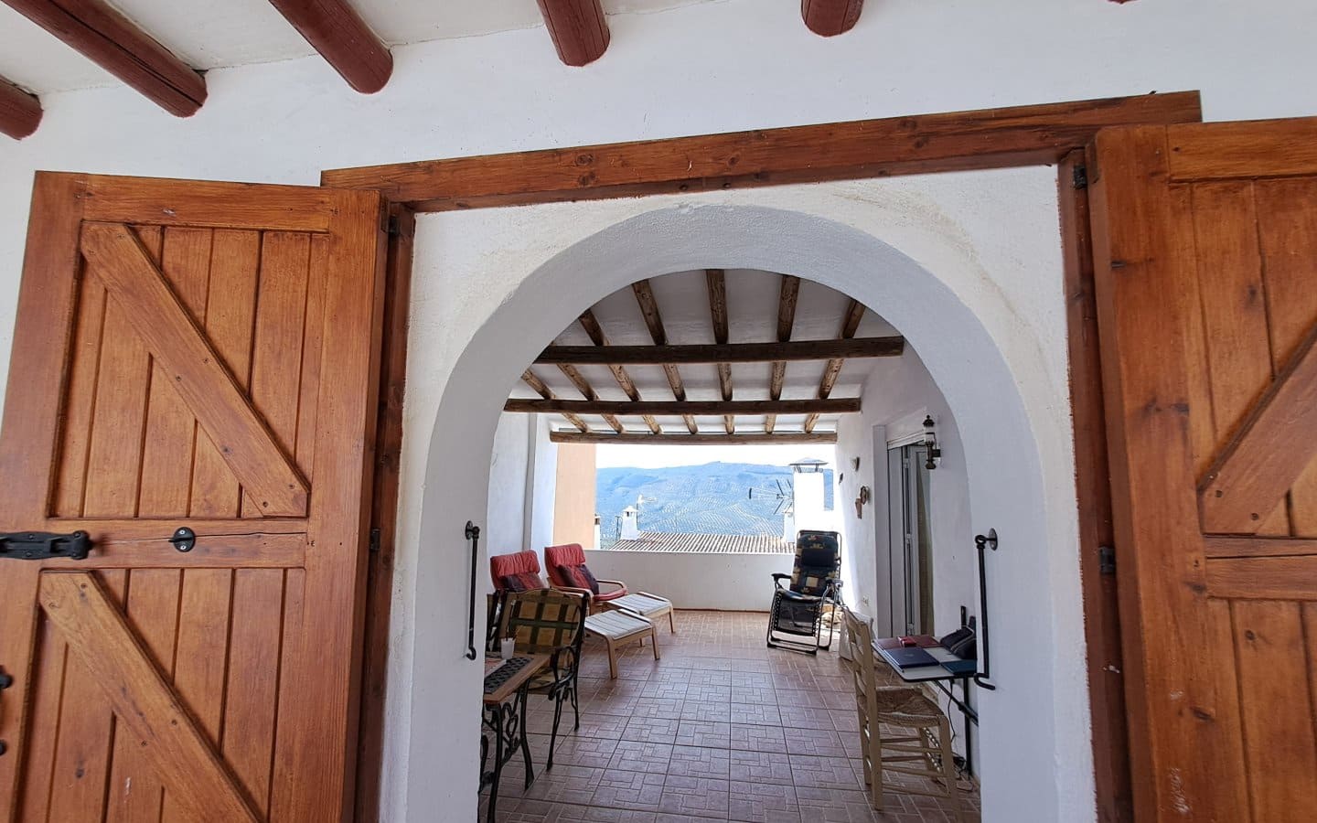 5 bedroom Townhouse for sale in Iznajar with garage - € 130,000 (Ref: 10118147)