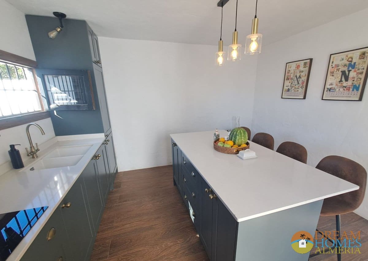 5 sovrum Finca/Hus på landet till salu i Fuente de Cesna med pool garage - 410 000 € (Ref: 10118148)