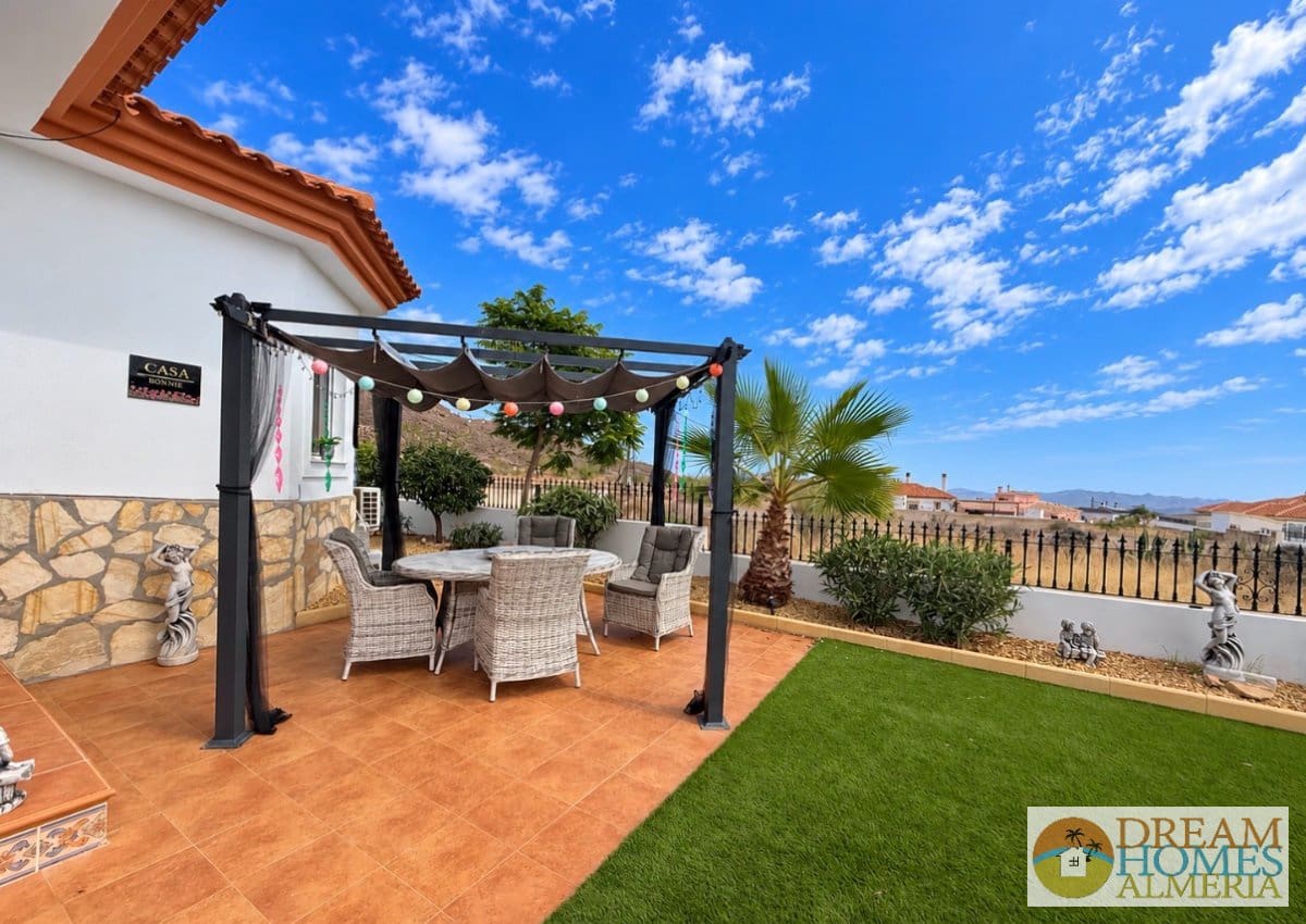 2 slaapkamer Villa te koop in Arboleas met zwembad garage - € 250.000 (Ref: 10127323)