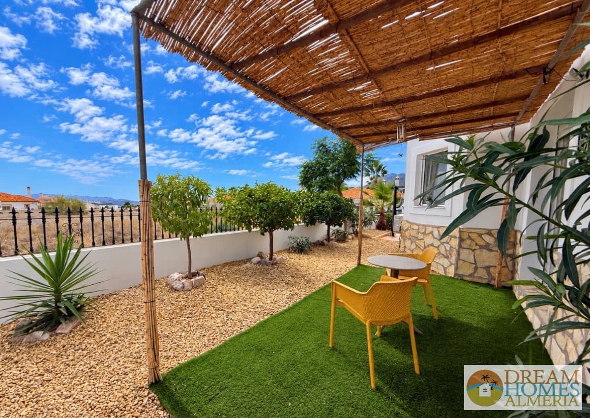 2 slaapkamer Villa te koop in Arboleas met zwembad garage - € 250.000 (Ref: 10127323)