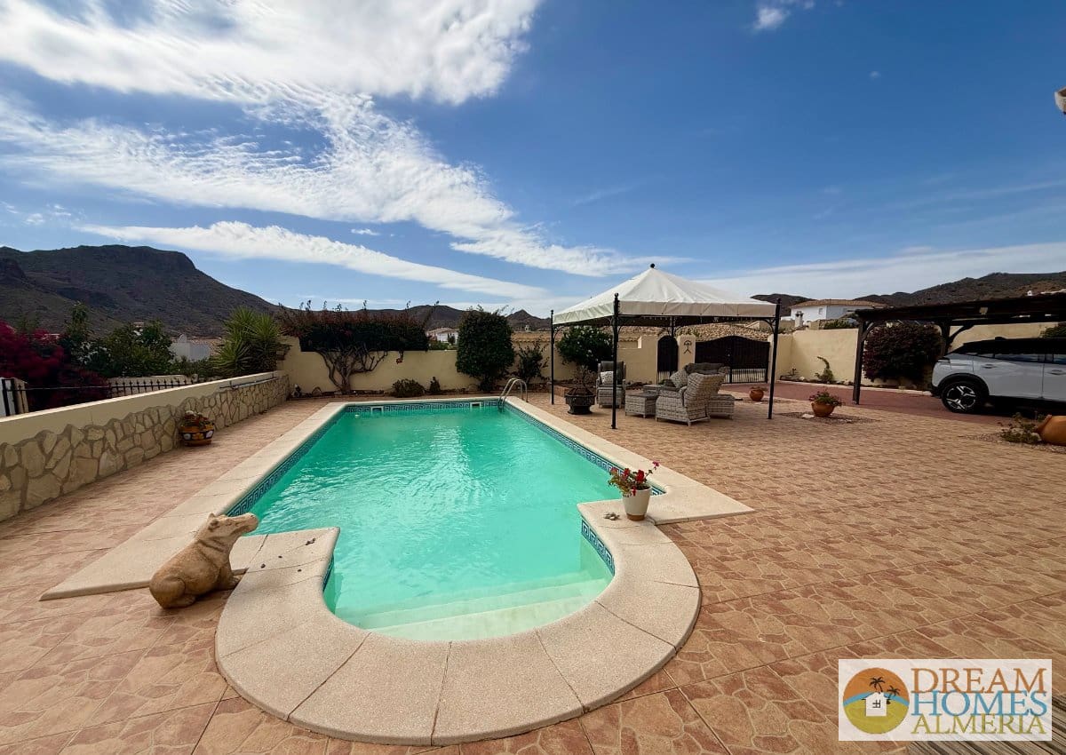 2 slaapkamer Villa te koop in Arboleas met zwembad garage - € 269.000 (Ref: 10130976)
